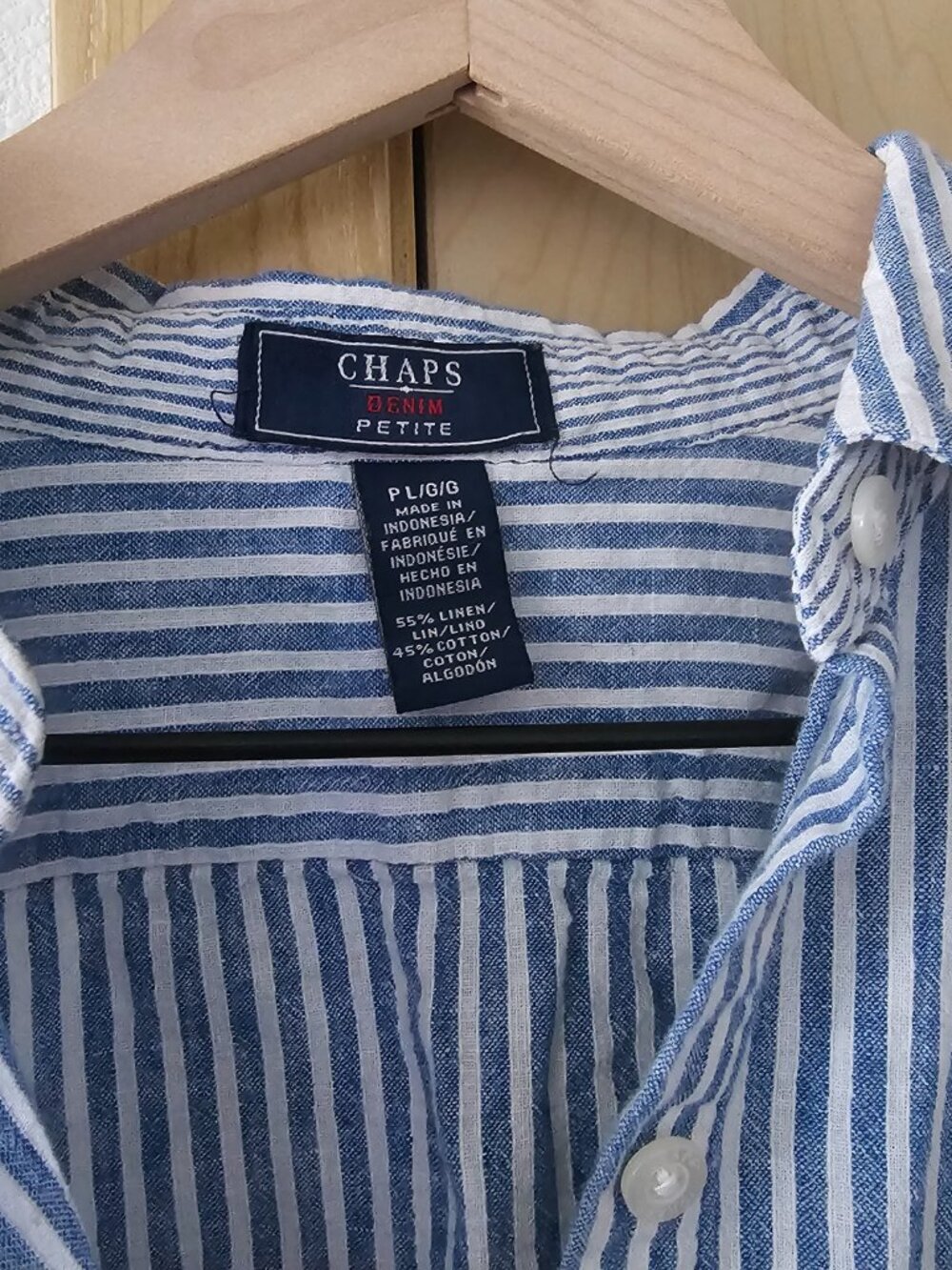 Button down shirt - Picture 5 of 6